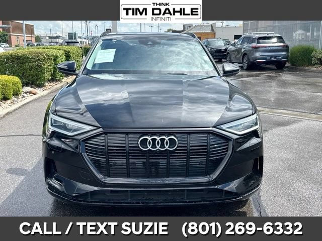 Used 2021 Audi e-tron Premium w/ Convenience Plus Package AWD/4WD image 4