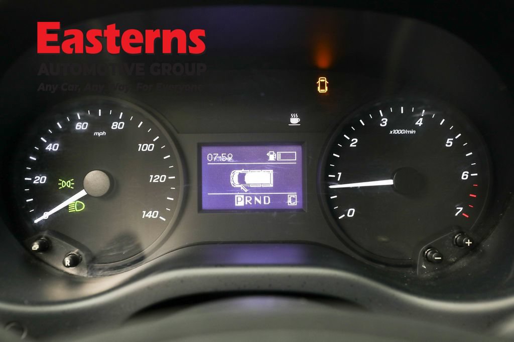 Used 2022 Mercedes-Benz Metris image 15