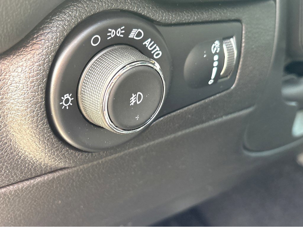 Used 2021 Dodge Durango GT image 15