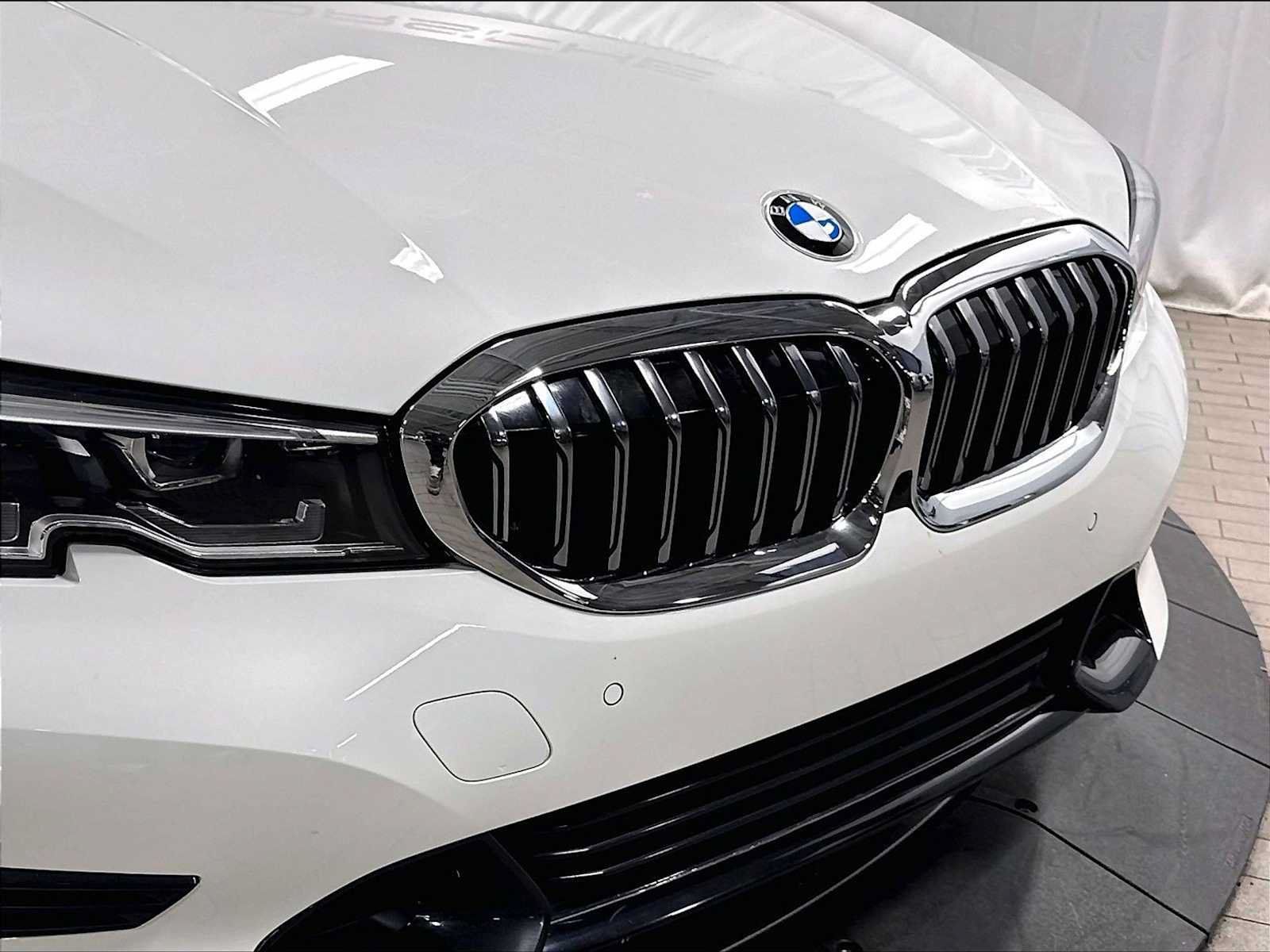 Used 2022 BMW 330i Sedan w/ Premium Package RWD image 33