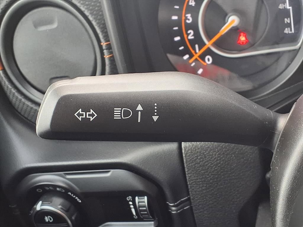 Used 2025 Jeep Gladiator Mojave image 12