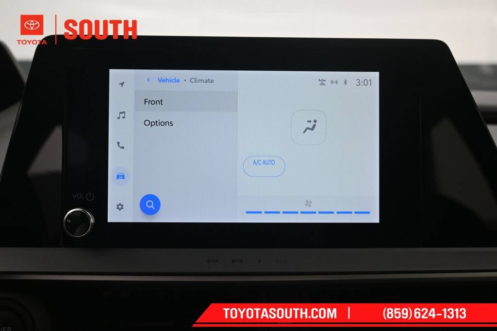 Used 2025 Toyota Prius LE AWD/4WD image 16