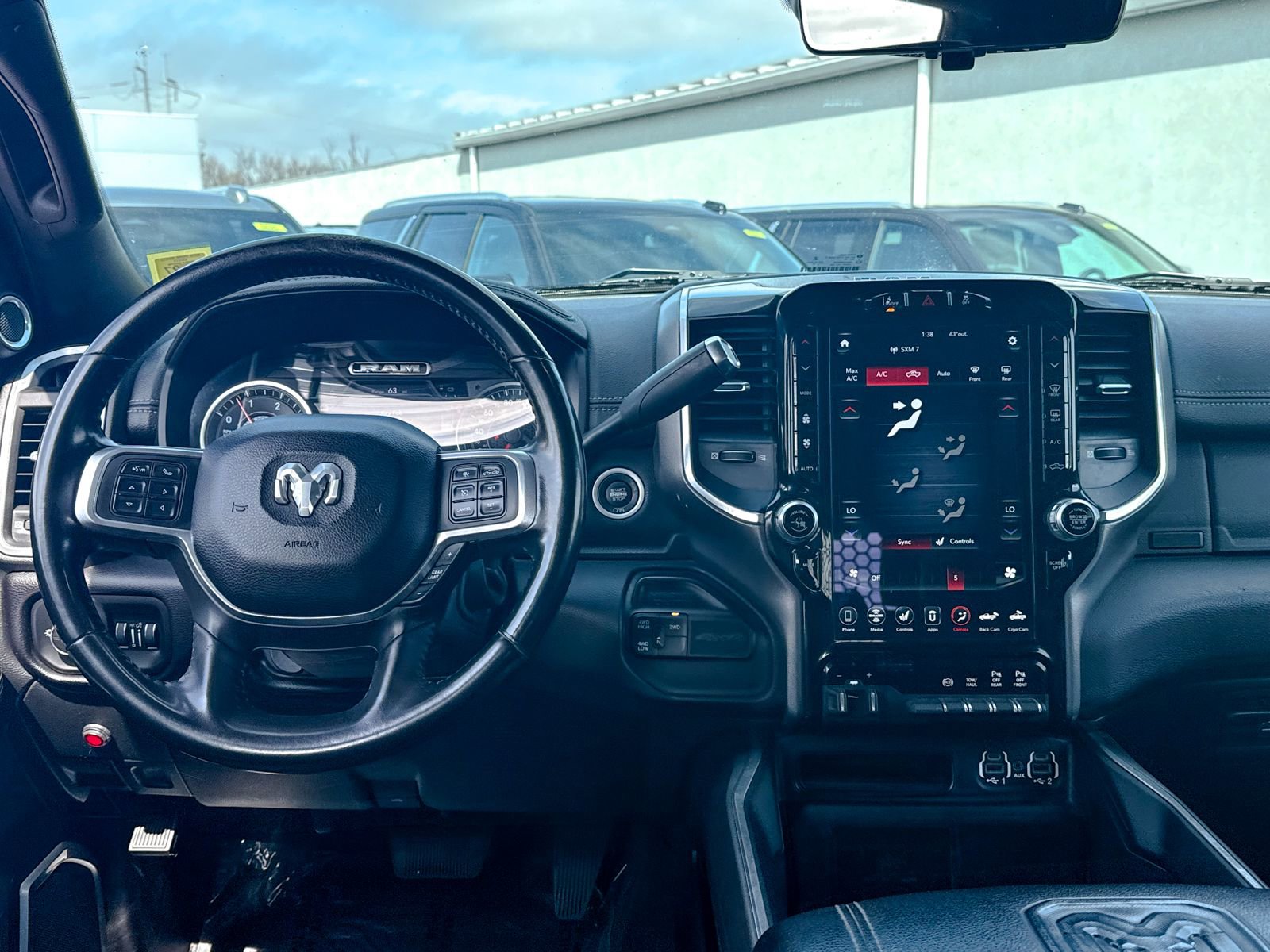 Used 2021 RAM 3500 Laramie image 23