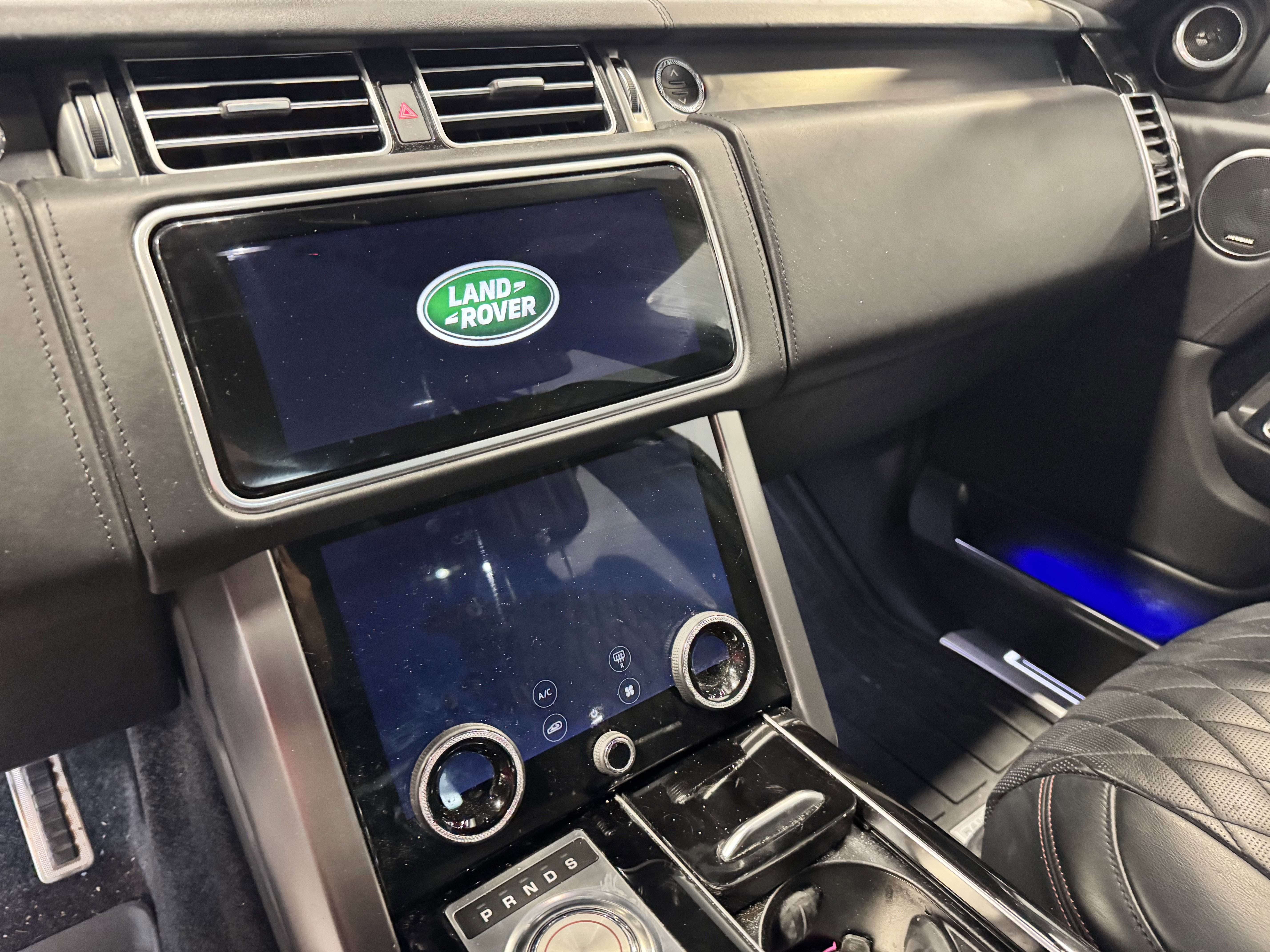Used 2020 Land Rover Range Rover SV Autobiography Dynamic AWD/4WD image 26