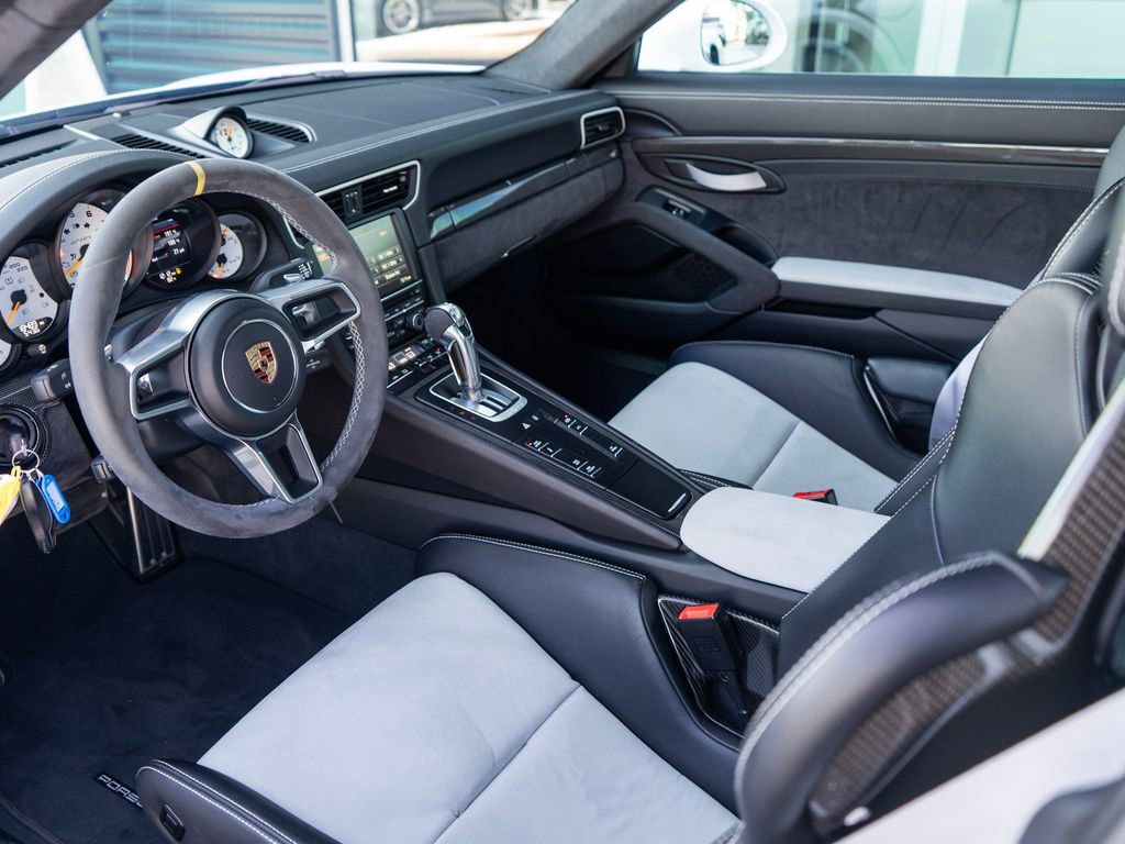 Used 2016 Porsche 911 GT3 RS image 5