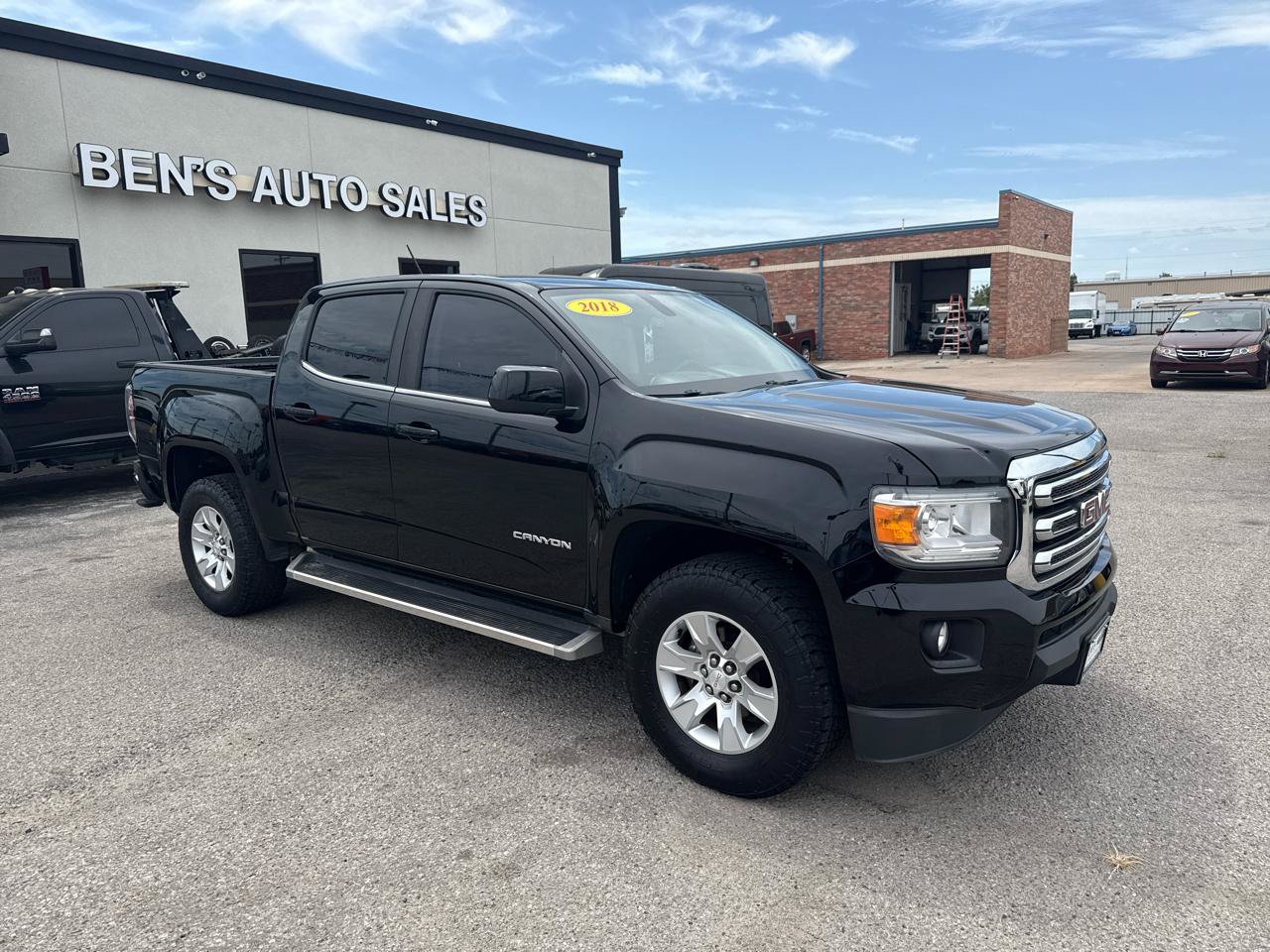 Used 2018 GMC Canyon SLE RWD image 4