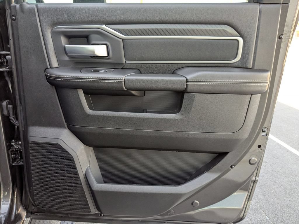 New 2025 RAM 2500 Big Horn AWD/4WD image 35