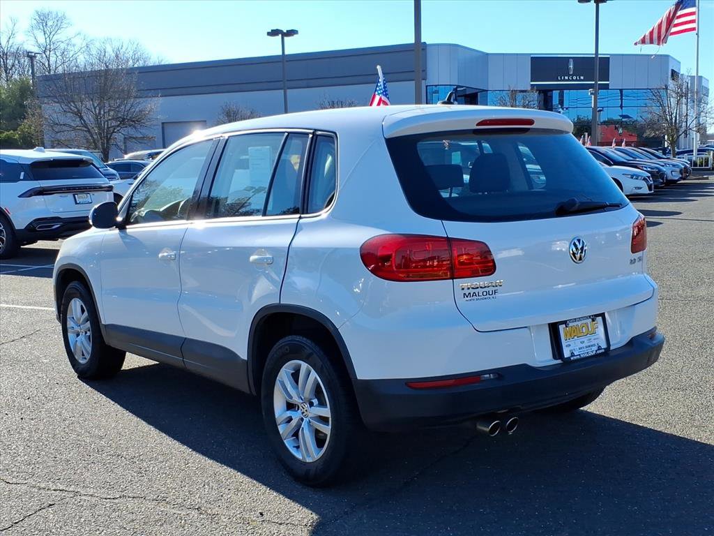 Used 2013 Volkswagen Tiguan S image 5