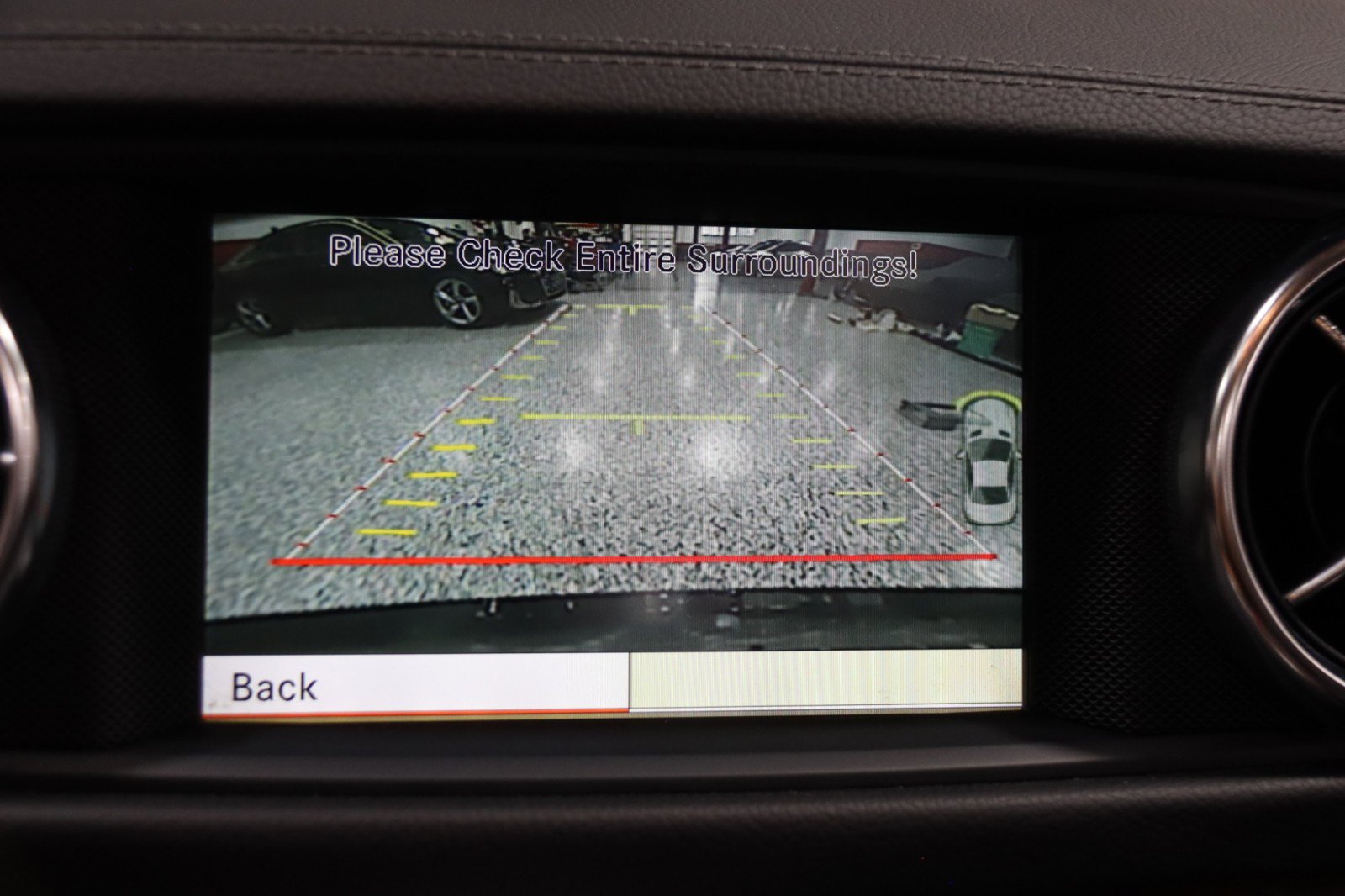 Used 2013 Mercedes-Benz SL 550 image 59