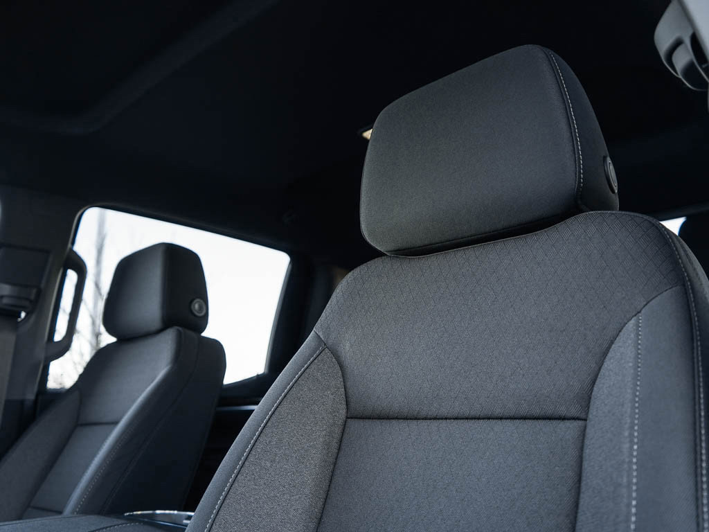 New 2026 Chevrolet Silverado 1500 LT Trail Boss w/ Safety Package image 18