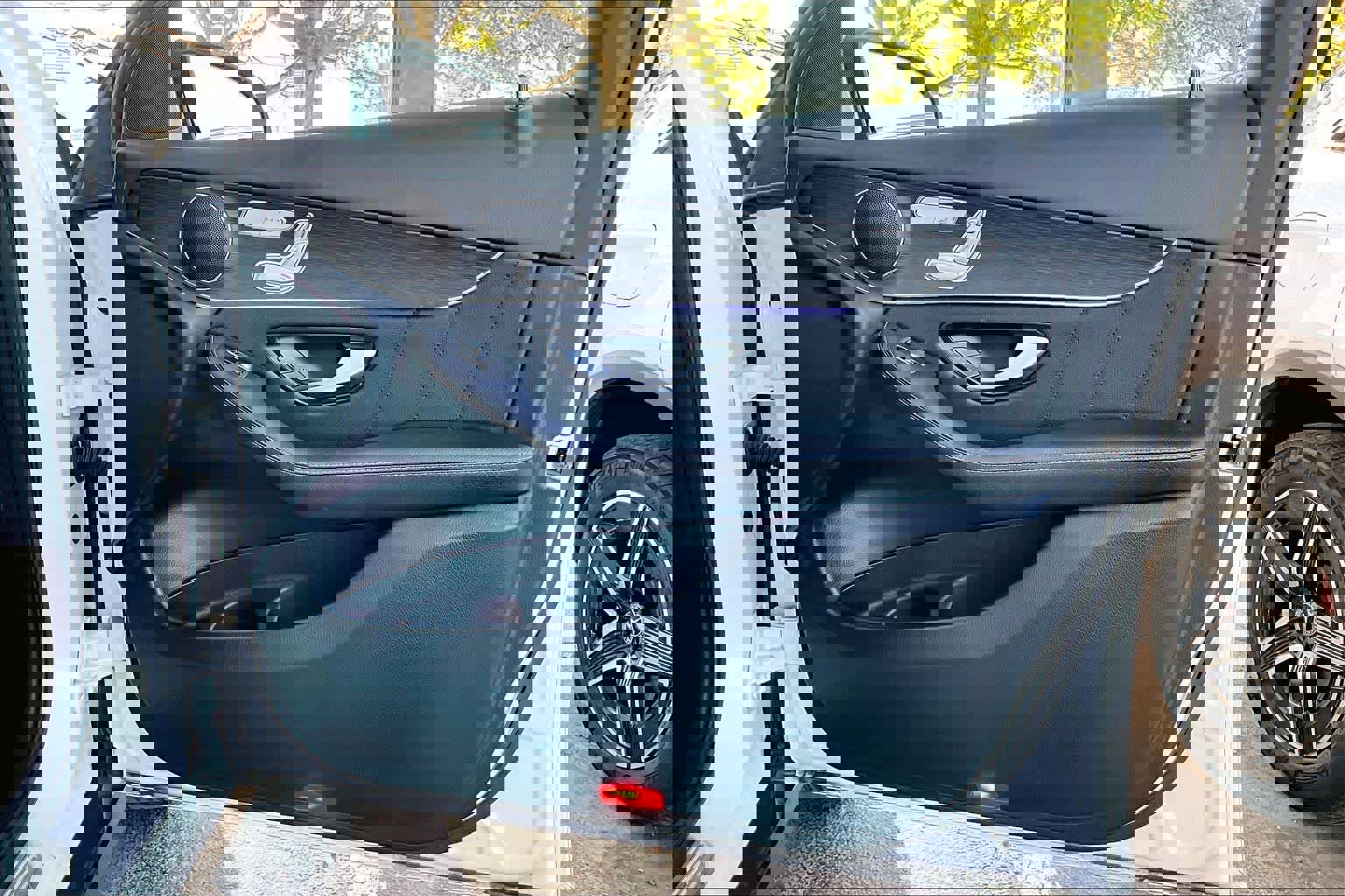 Certified 2022 Mercedes-Benz GLC 300 4MATIC image 22