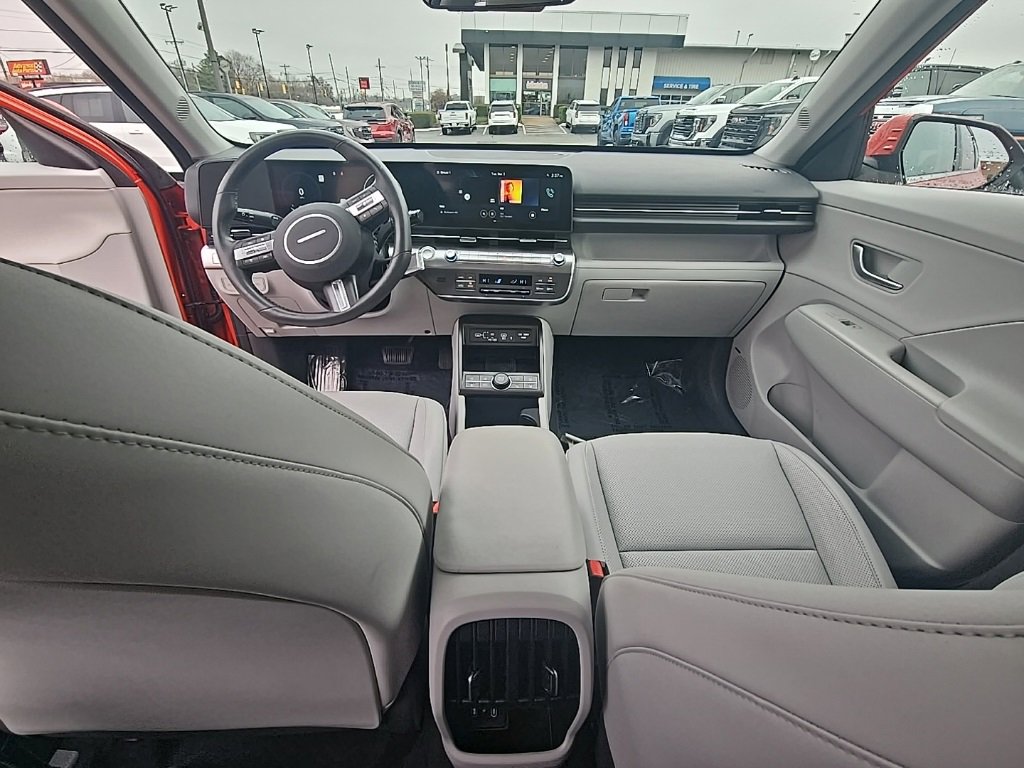 Used 2024 Hyundai Kona Limited image 13