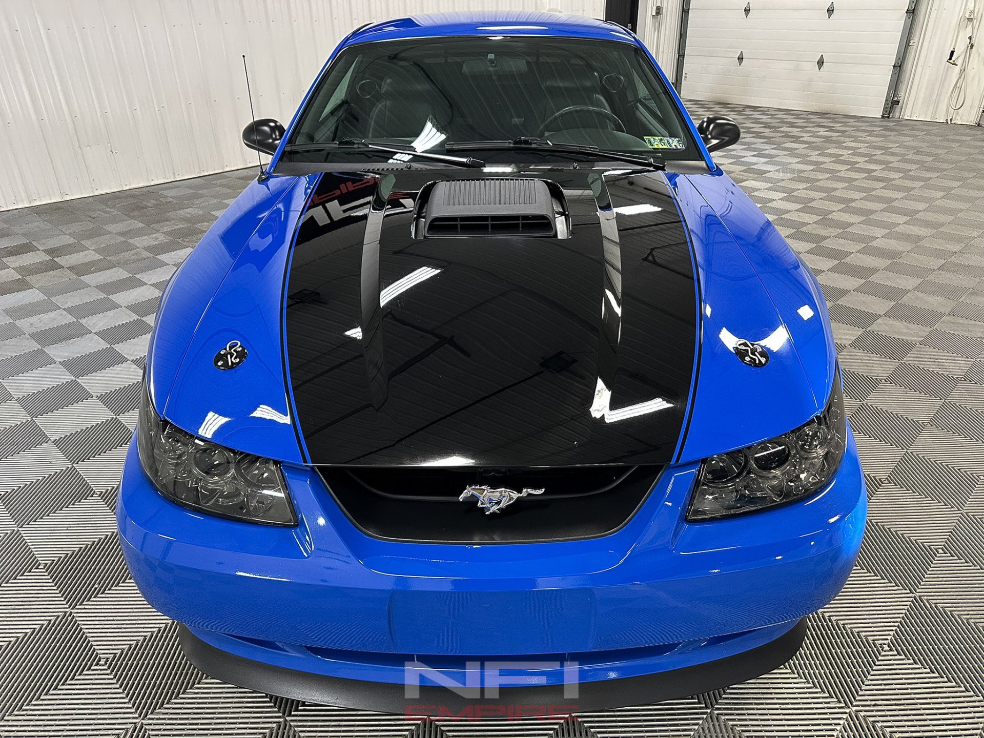 Used 2004 Ford Mustang Mach 1 RWD image 4