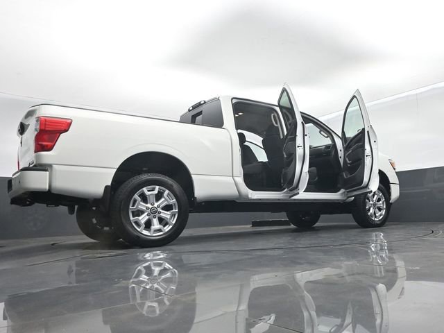 Used 2024 Nissan Titan SV w/ SV Convenience Package image 77