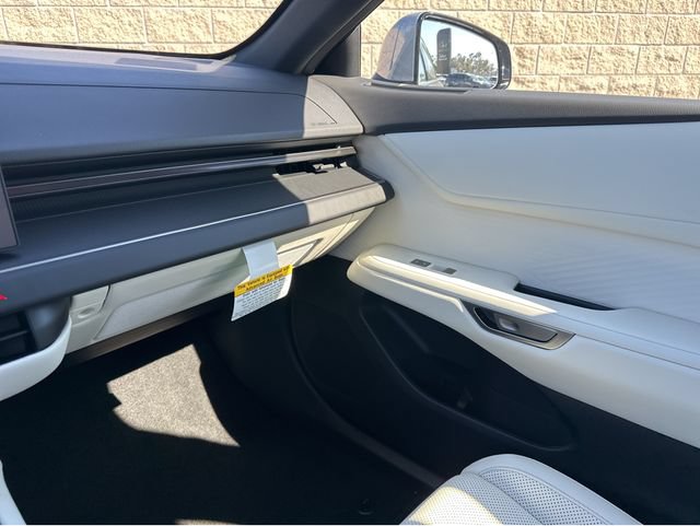 New 2026 Lexus ES 350h w/ Convenience Package FWD image 8