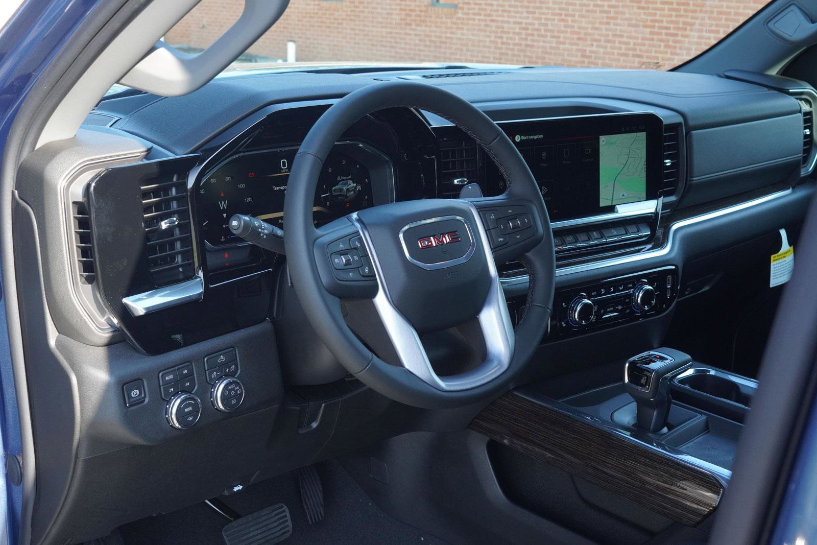 New 2026 GMC Sierra 1500 Elevation image 24