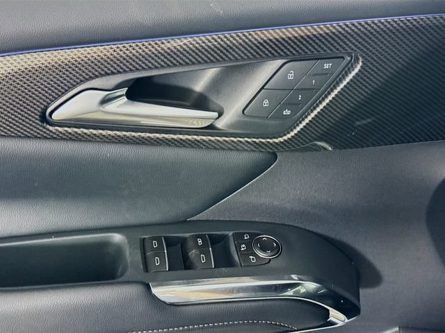 New 2026 Chevrolet Traverse High Country w/ LPO, Floor Liner Package AWD/4WD image 19
