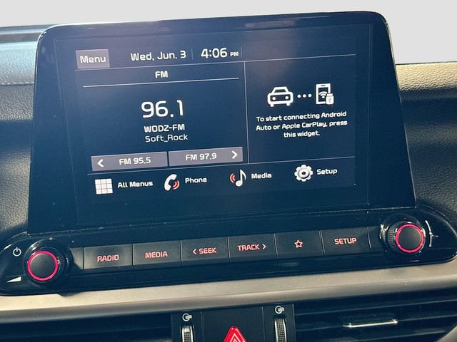 Used 2023 Kia Forte LXS w/ LXS Technology Package FWD image 14