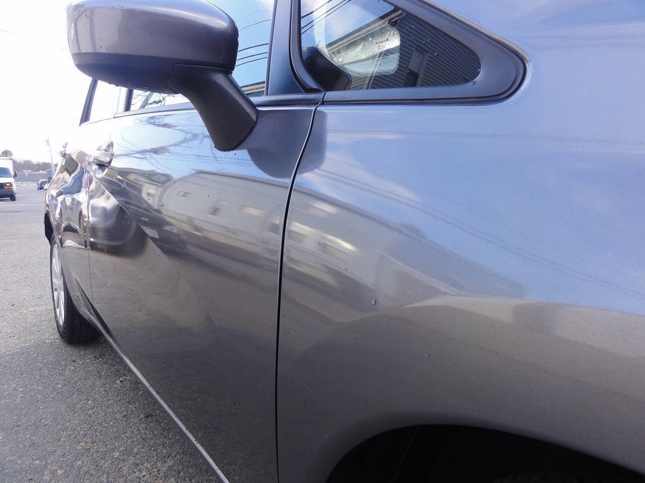 Used 2016 Nissan Versa Note SV image 9