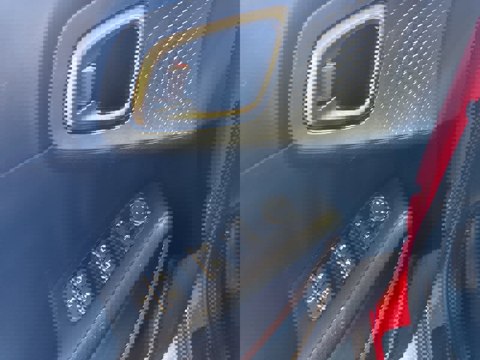 Used 2025 Kia Soul LX w/ LX Technology Package image 18