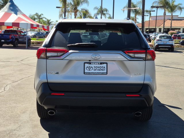 Used 2025 Toyota RAV4 XLE FWD image 6