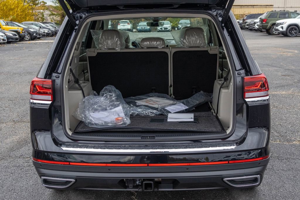 New 2026 Volkswagen Atlas SE image 37