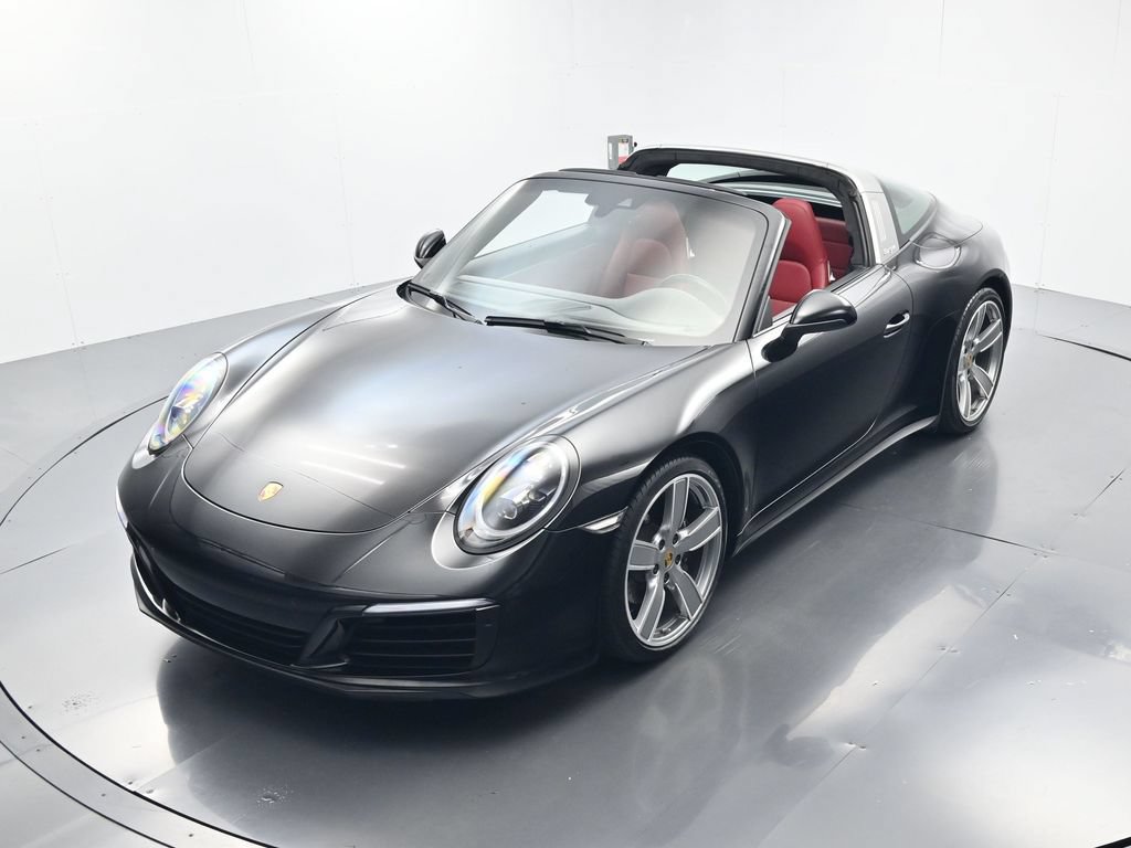 Certified 2019 Porsche 911 Targa 4 AWD/4WD image 43