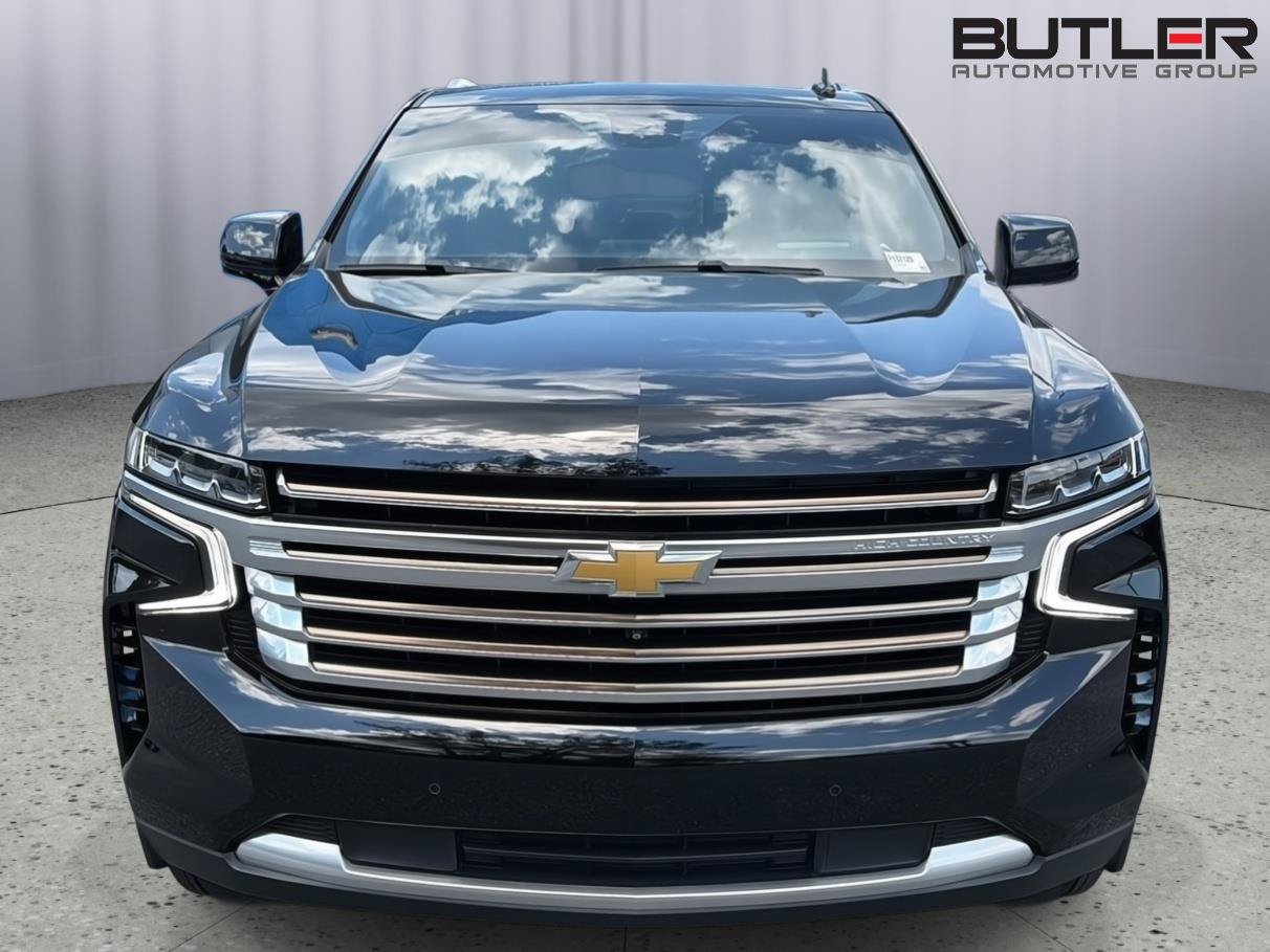 Used 2024 Chevrolet Tahoe High Country AWD/4WD image 9