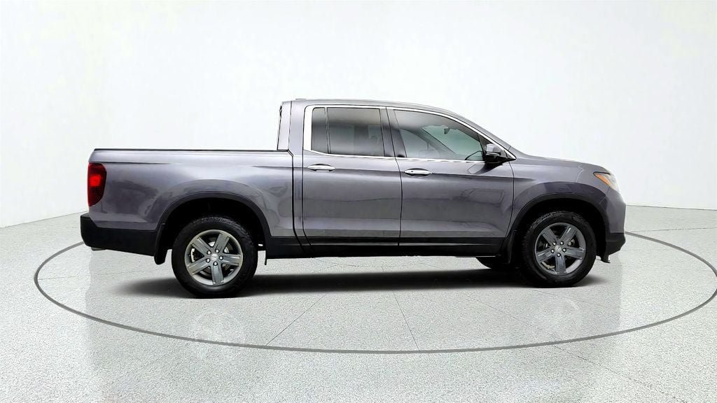 Used 2023 Honda Ridgeline RTL-E image 4