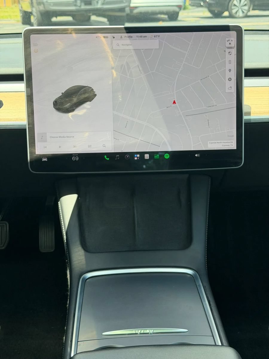 Used 2021 Tesla Model 3 Standard Range Plus RWD image 16