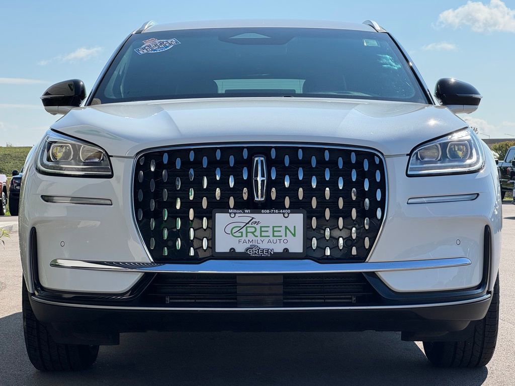 Used 2023 Lincoln Corsair Reserve w/ Equipment Group 201A image 6