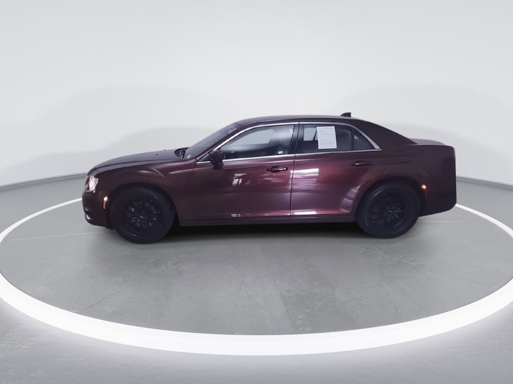 Used 2016 Chrysler 300 Limited w/ Driver Convenience Group AWD/4WD image 6