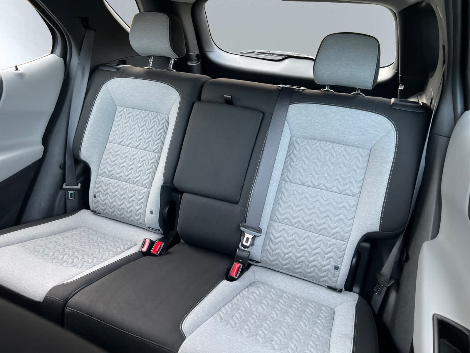 Used 2024 Chevrolet Equinox LS w/ LPO, Floor Liner Package AWD/4WD image 17