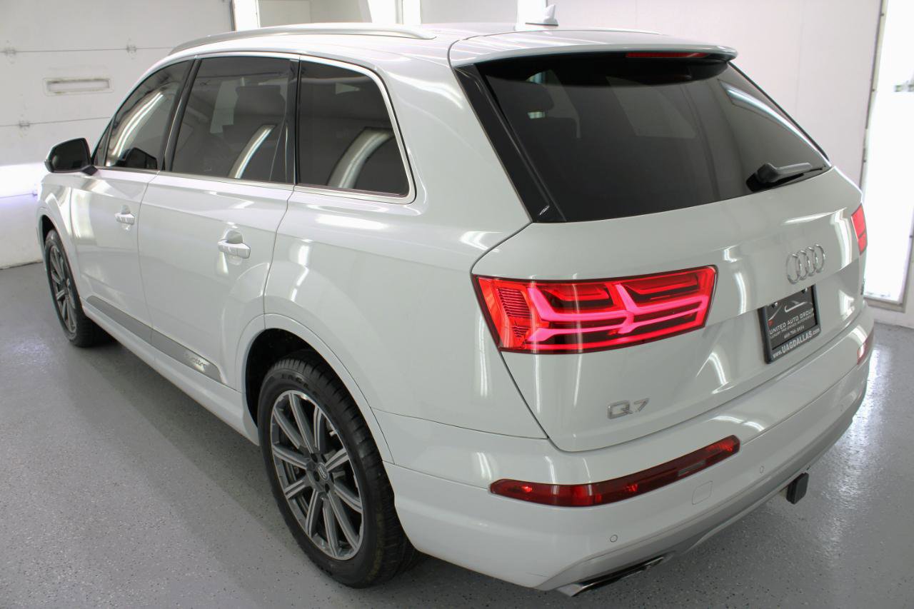 Used 2017 Audi Q7 3.0T Prestige w/ Prestige Package image 7