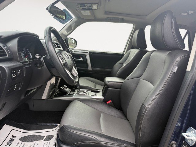 Used 2019 Toyota 4Runner SR5 Premium image 2