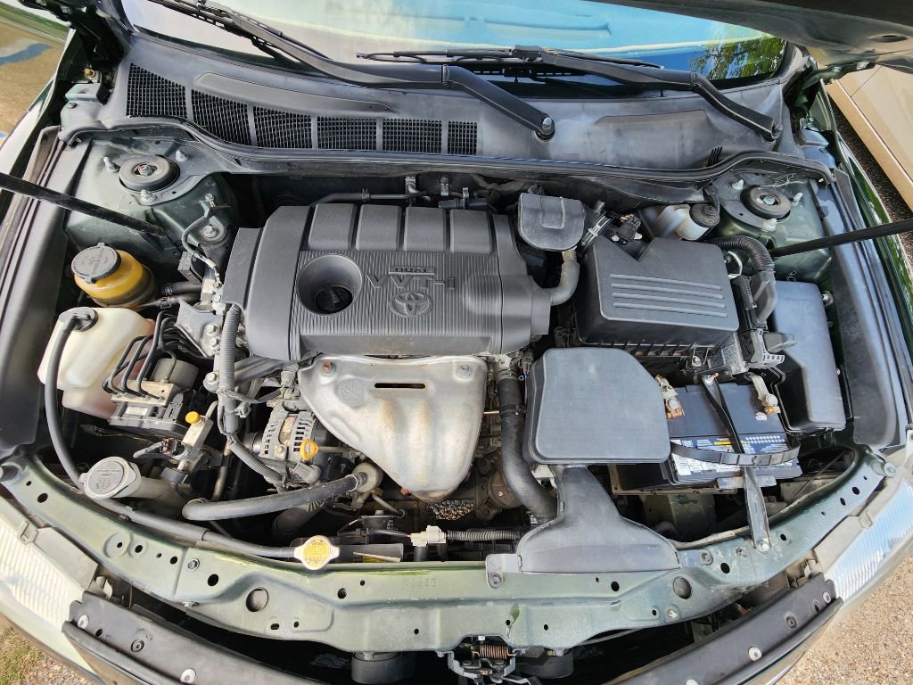 Used 2011 Toyota Camry LE w/ LE Extra-Value Pkg FWD image 12