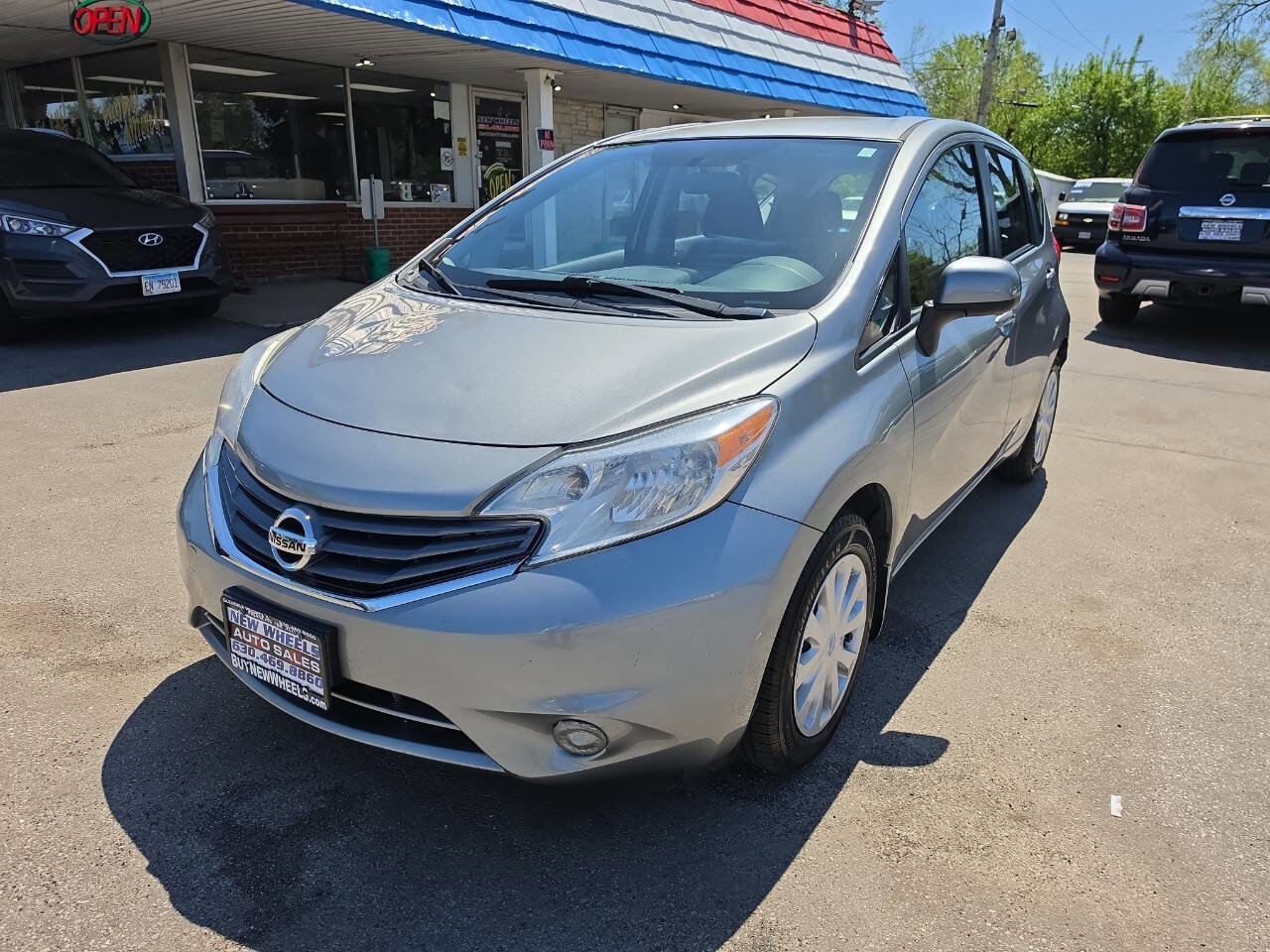 Used 2014 Nissan Versa Note S Plus FWD image 1