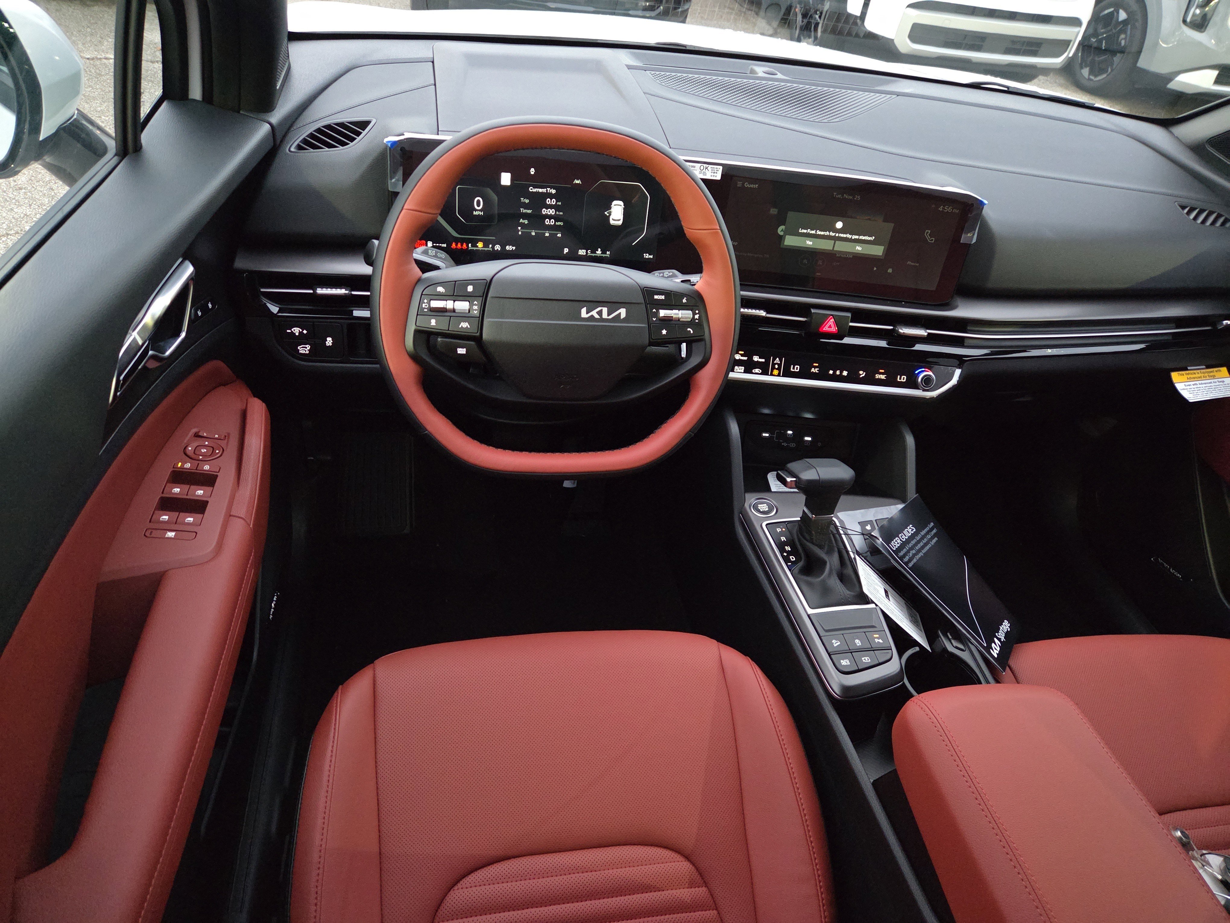 New 2026 Kia Sportage SX image 6