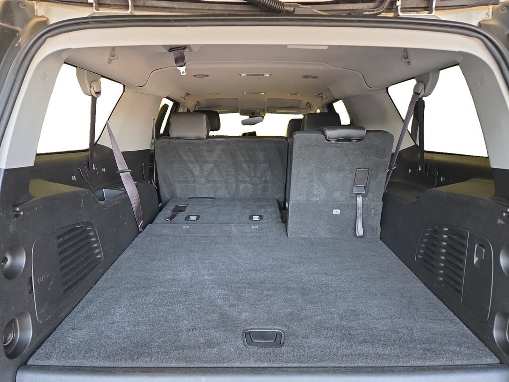 Used 2015 Chevrolet Suburban LT AWD/4WD image 26