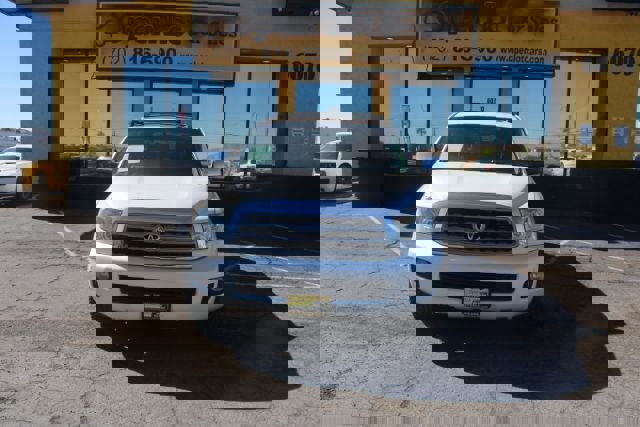 Used 2016 Toyota Sequoia Platinum image 3