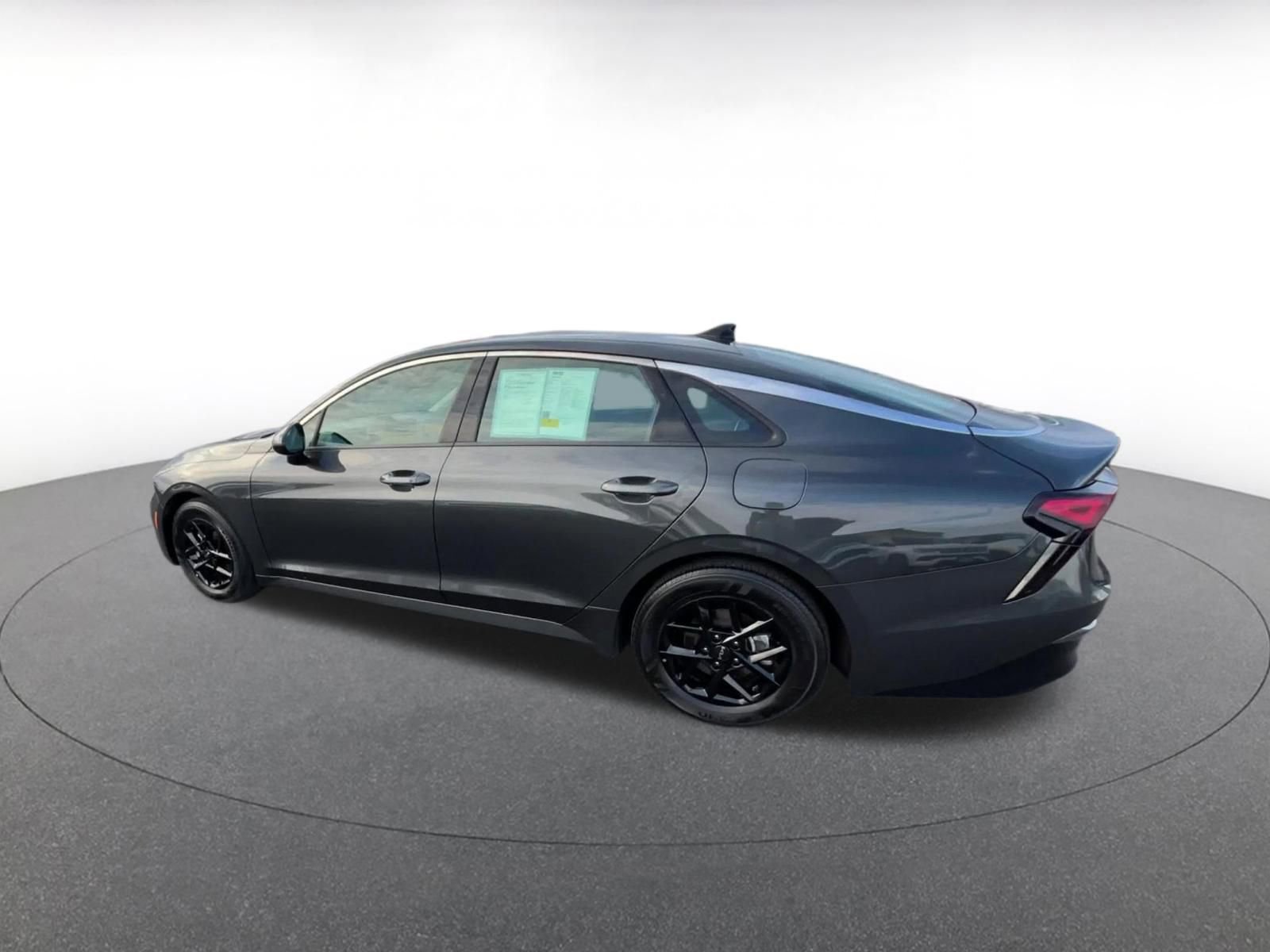 Used 2025 Kia K5 LXS image 10