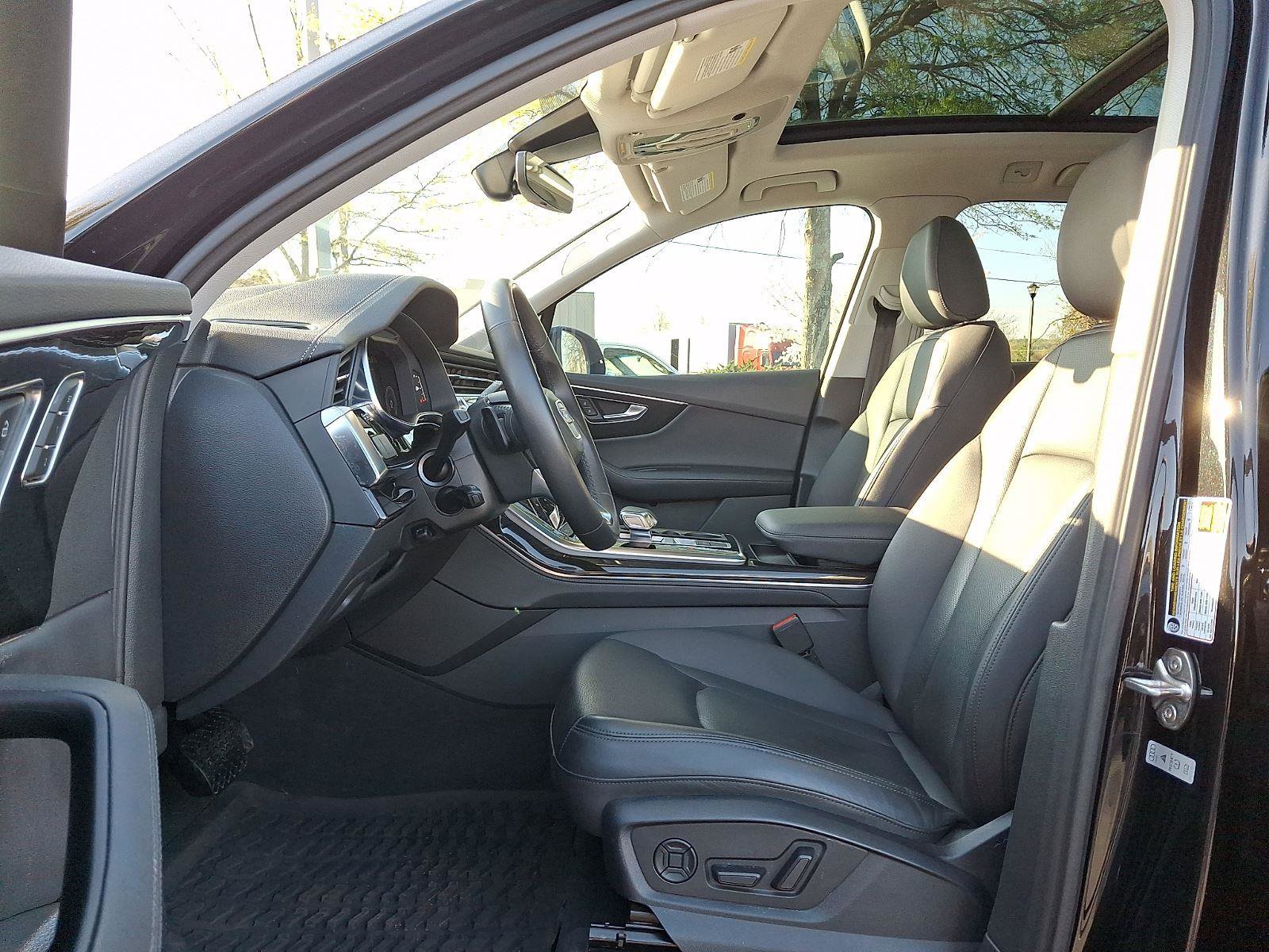 Used 2023 Audi Q7 Premium Plus w/ Premium Plus Package image 13