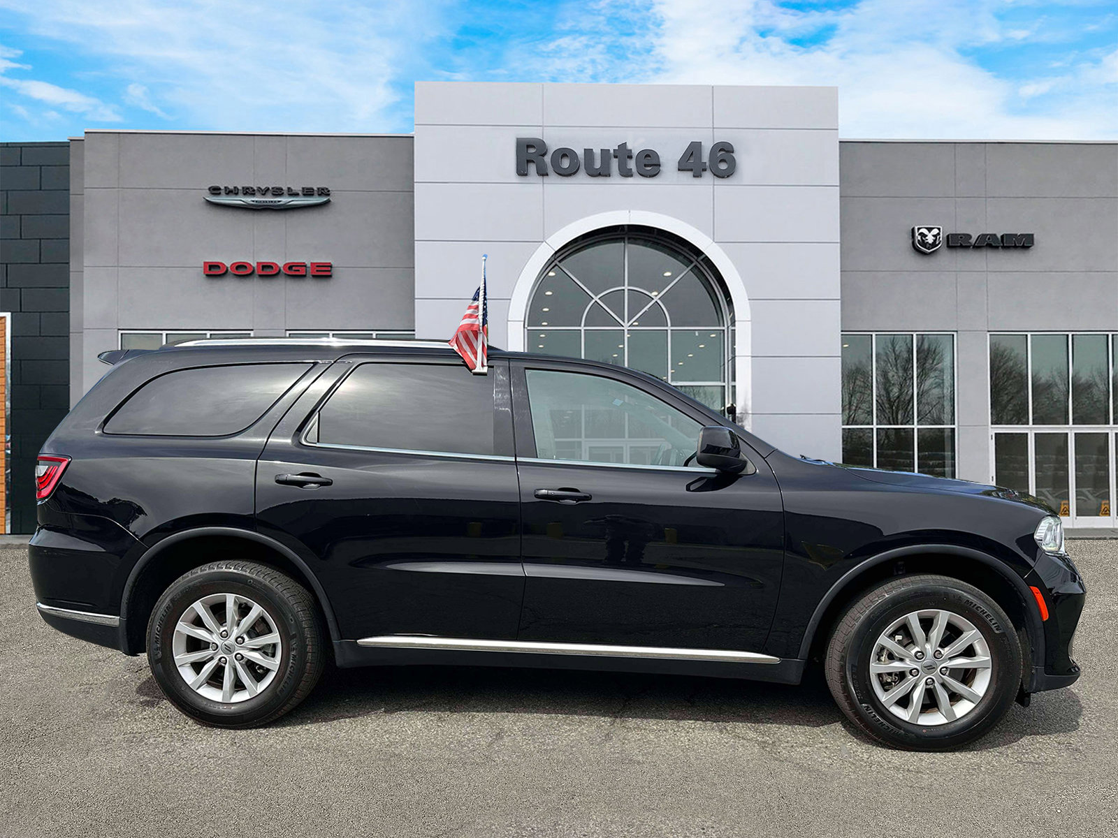 Used 2023 Dodge Durango SXT Launch Edition AWD/4WD image 6
