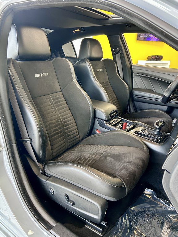 Used 2020 Dodge Charger Scat Pack w/ Daytona Edition Group image 16