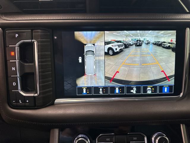 Used 2022 GMC Yukon XL Denali AWD/4WD image 35