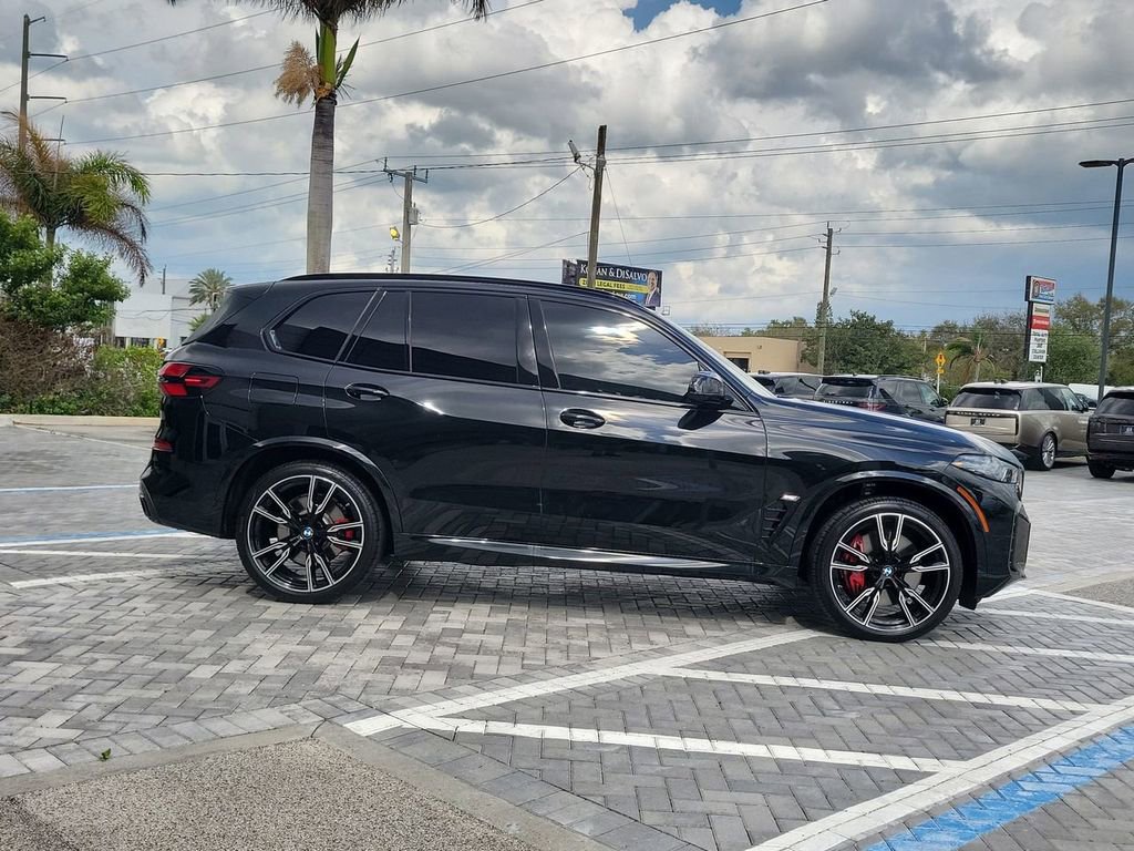 Used 2026 BMW X5 M60i image 6