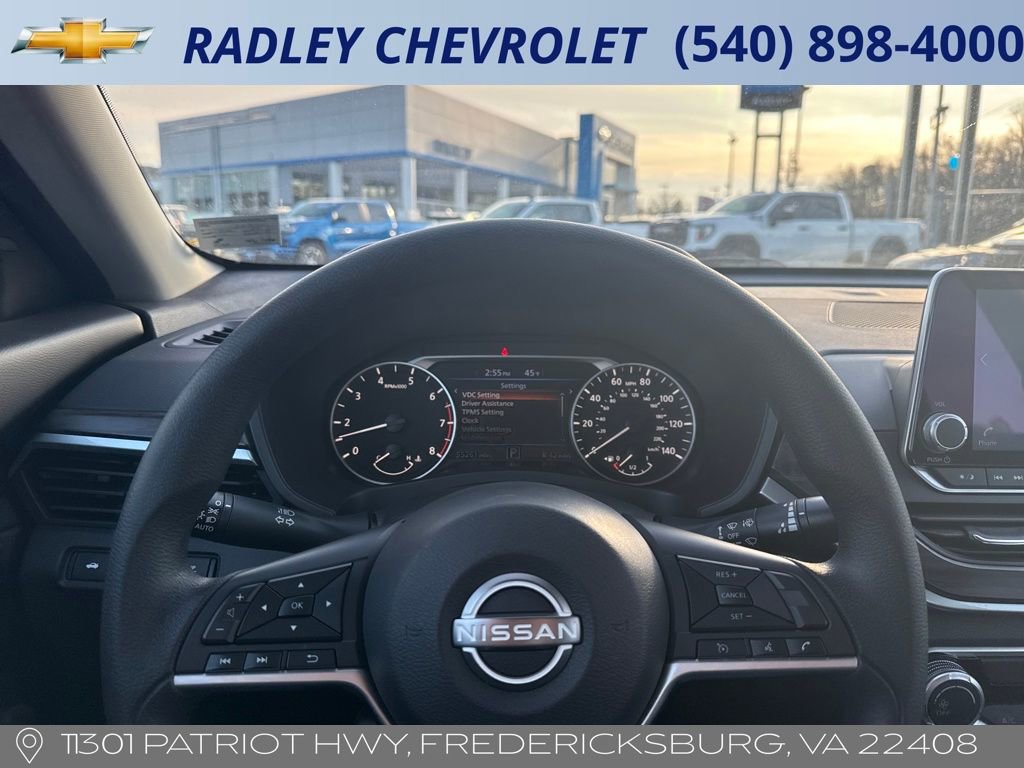 Used 2023 Nissan Altima 2.5 SV image 15