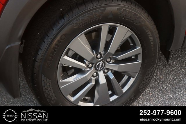 Certified 2026 Nissan Pathfinder SV FWD image 8