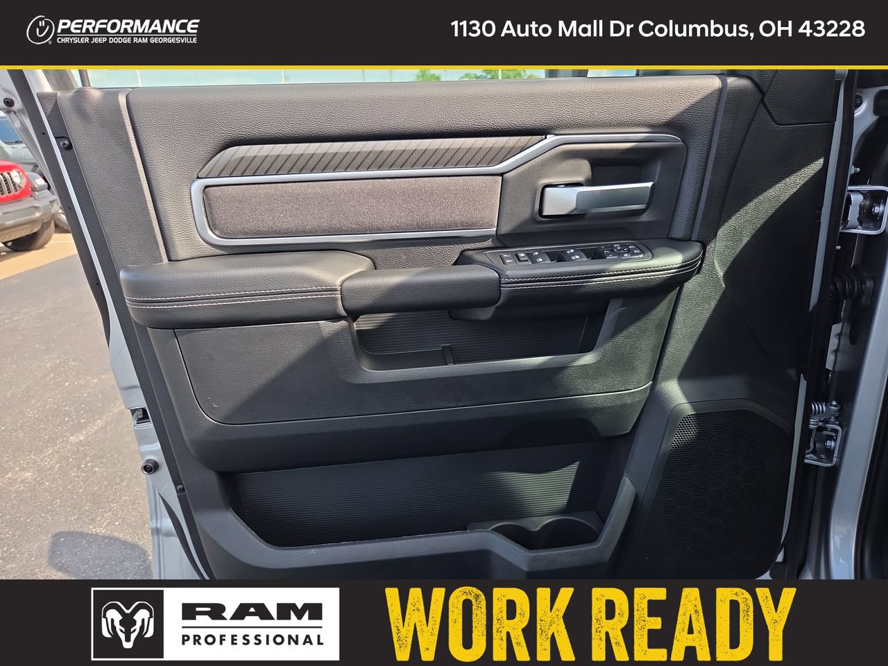 New 2026 RAM 2500 Big Horn AWD/4WD image 18
