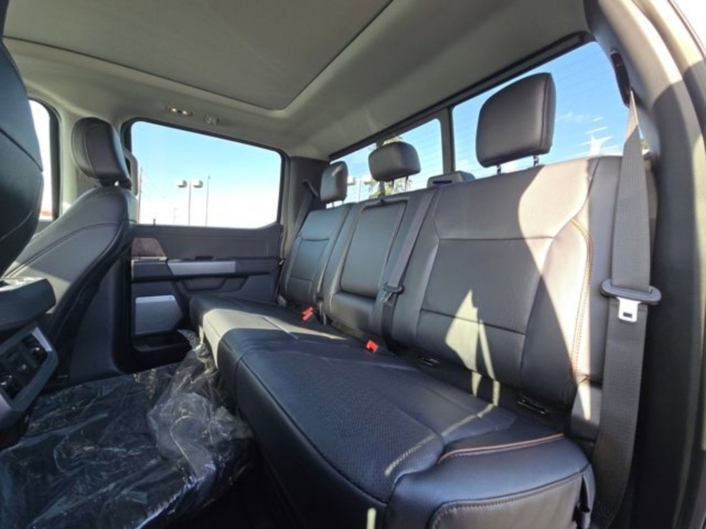 New 2025 Ford F350 Lariat w/ Lariat Ultimate Package image 40